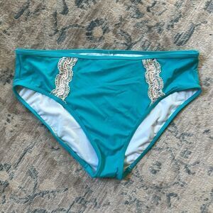 NWT sz 14 *Tiffany Blue* Turquoise Swim Bottom with Ivory Crochet accent